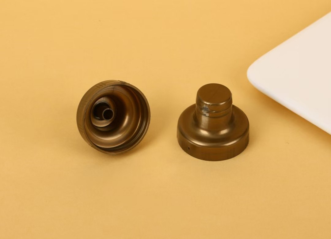 "Netěsnící uzávěr Snap Top Bottle Caps se silikonovým ventilem"