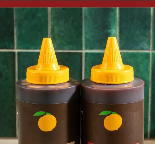 BBQ sauce bottle with flip top cap supplied by XUFU