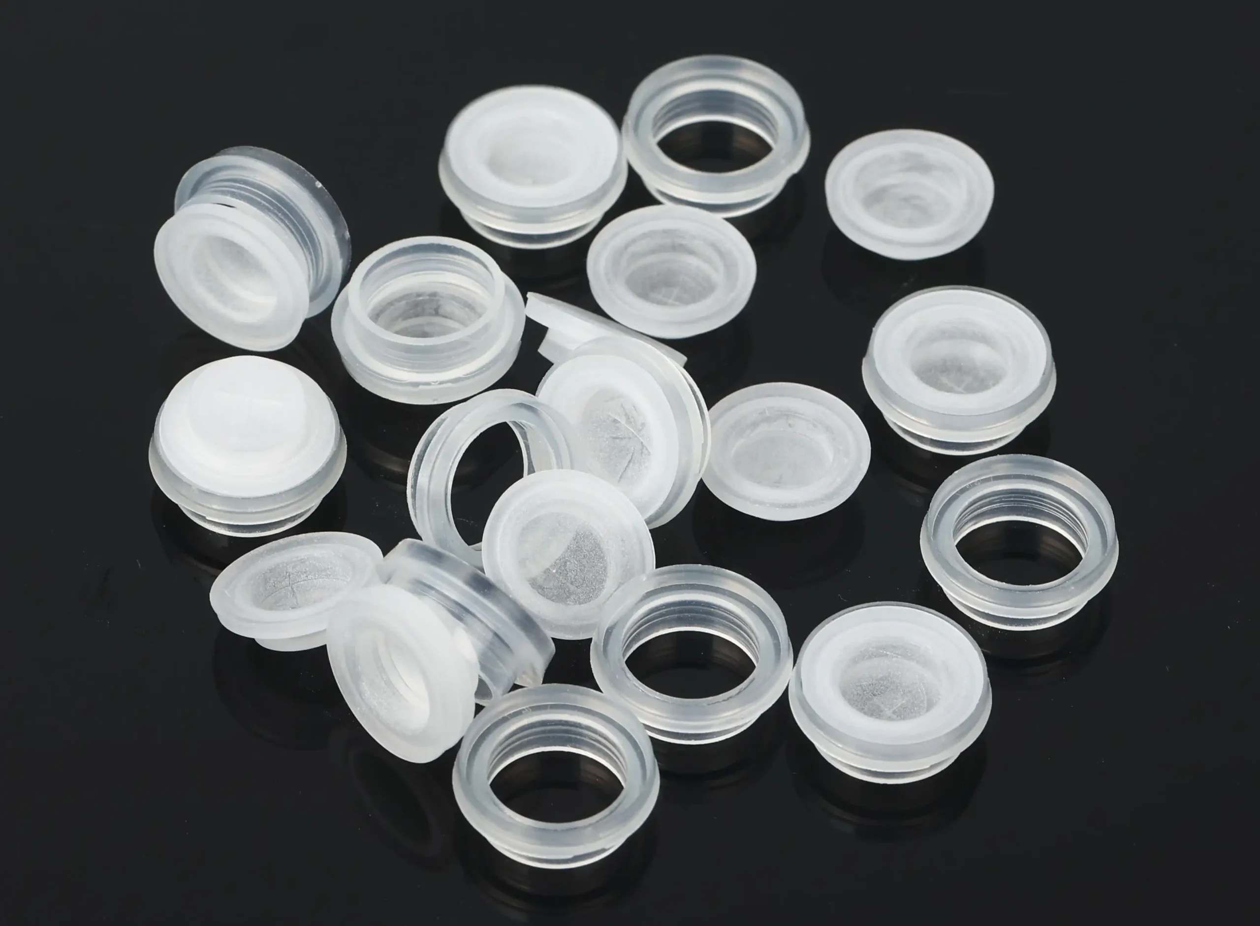 TPE dispensing valve for sauce flip-top cap cross section