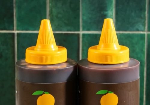bbq-sauce-flip-top-cap-supplier BBQ sauce bottle with flip top cap supplied by XUFU